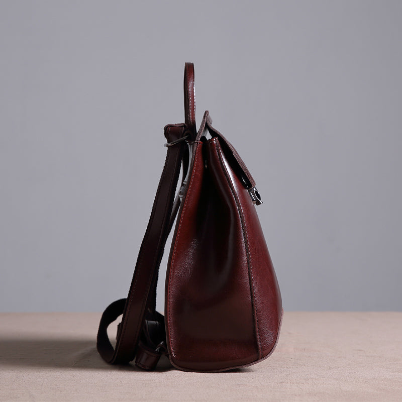 The Art of Minimalism Sleek and Stylish Men's Leather Bags | by carryme bags  | Medium