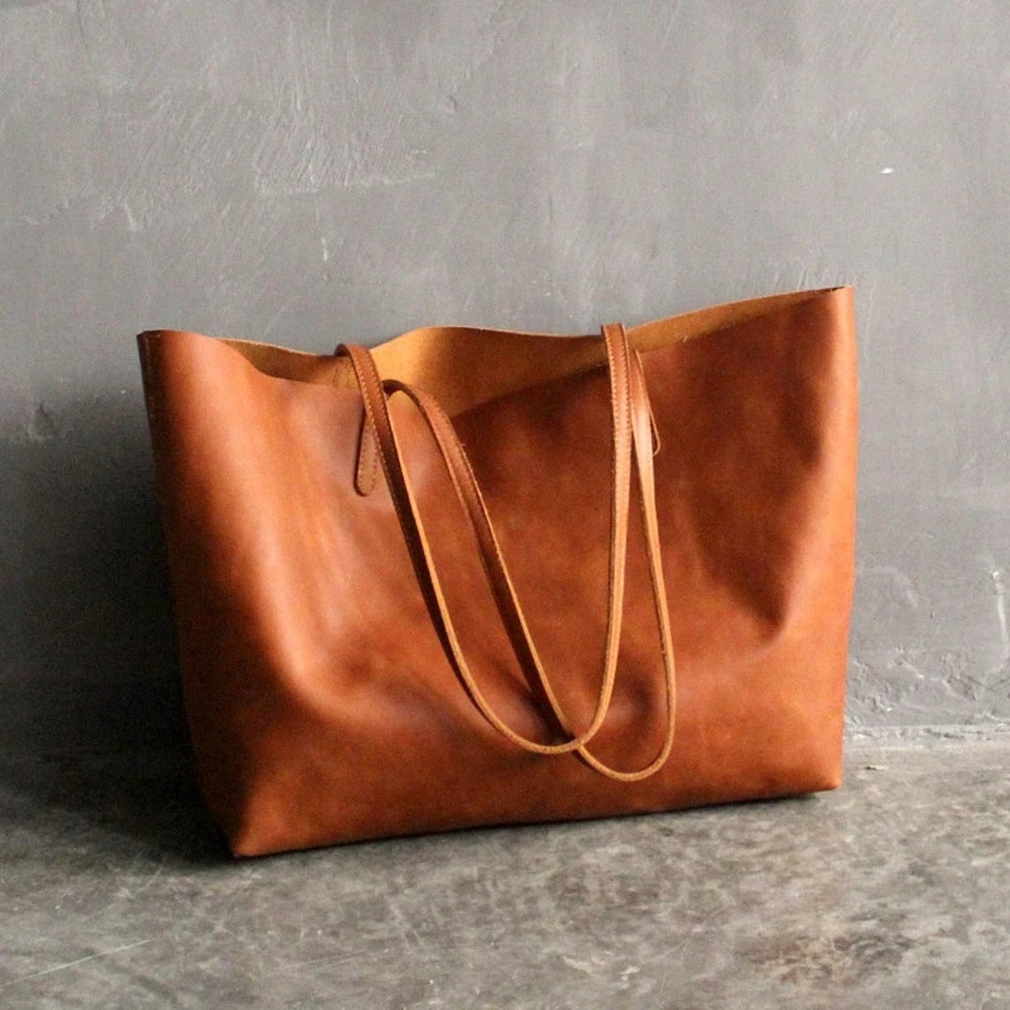 COGNAC LEATHER TOTE Bag, Slouchy Tote, Cognac Handbag for Women, Everyday  Bag, Women Leather Bag, Weekender Oversized Bag, Leather Purse - Etsy | Leather  bag women, Large leather tote bag, Large leather bag
